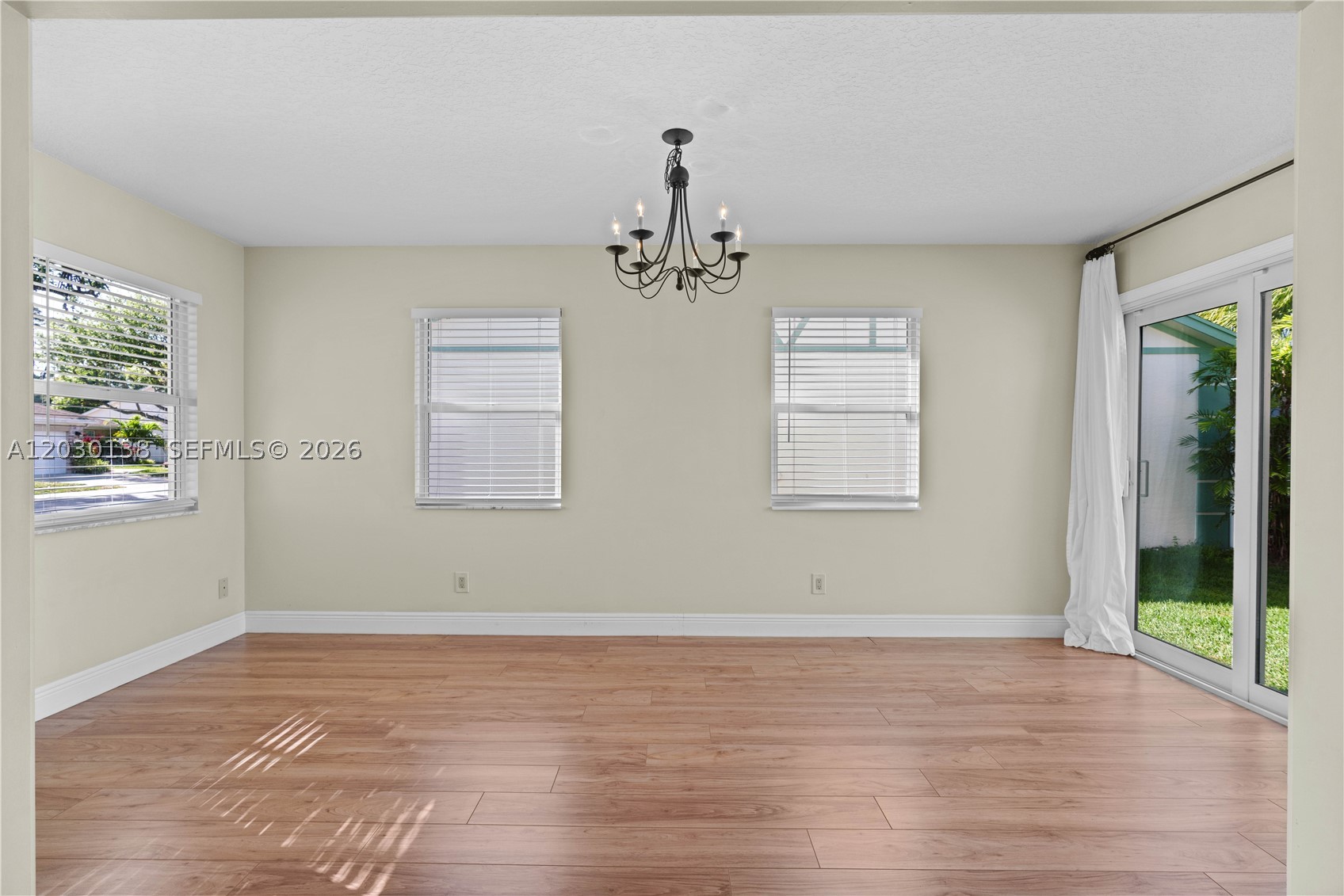 132 Wandering Trl Property Photo 11