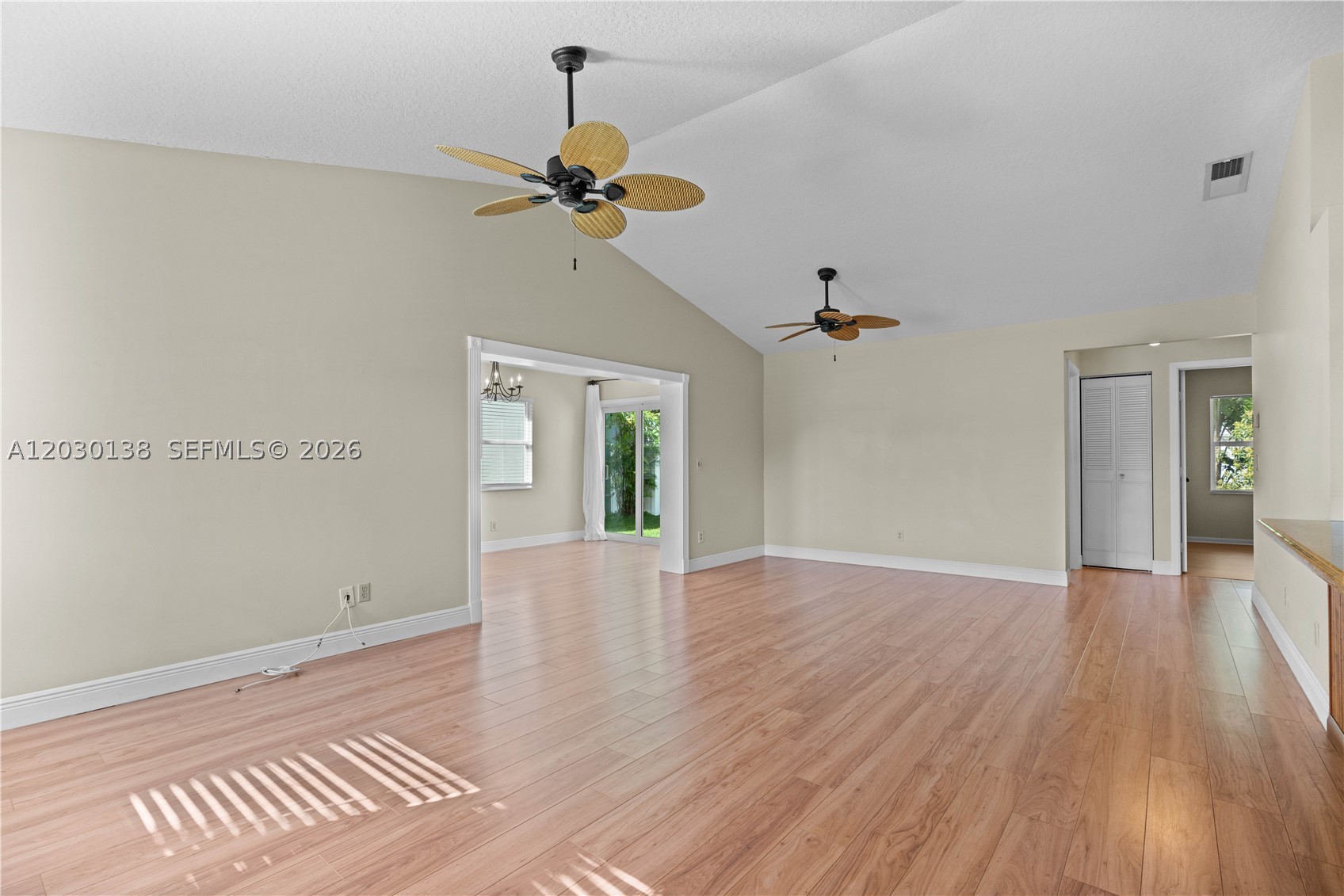 132 Wandering Trl Property Photo 16