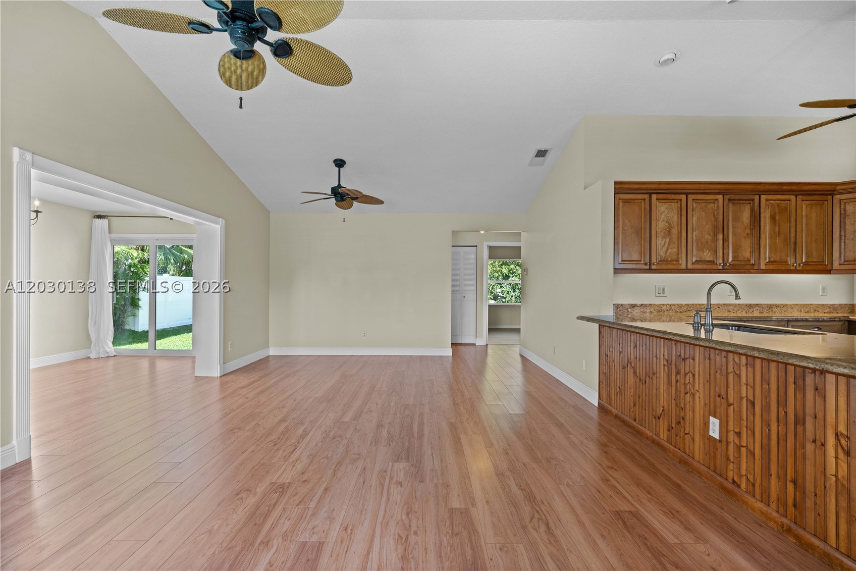 132 Wandering Trl Property Photo 17