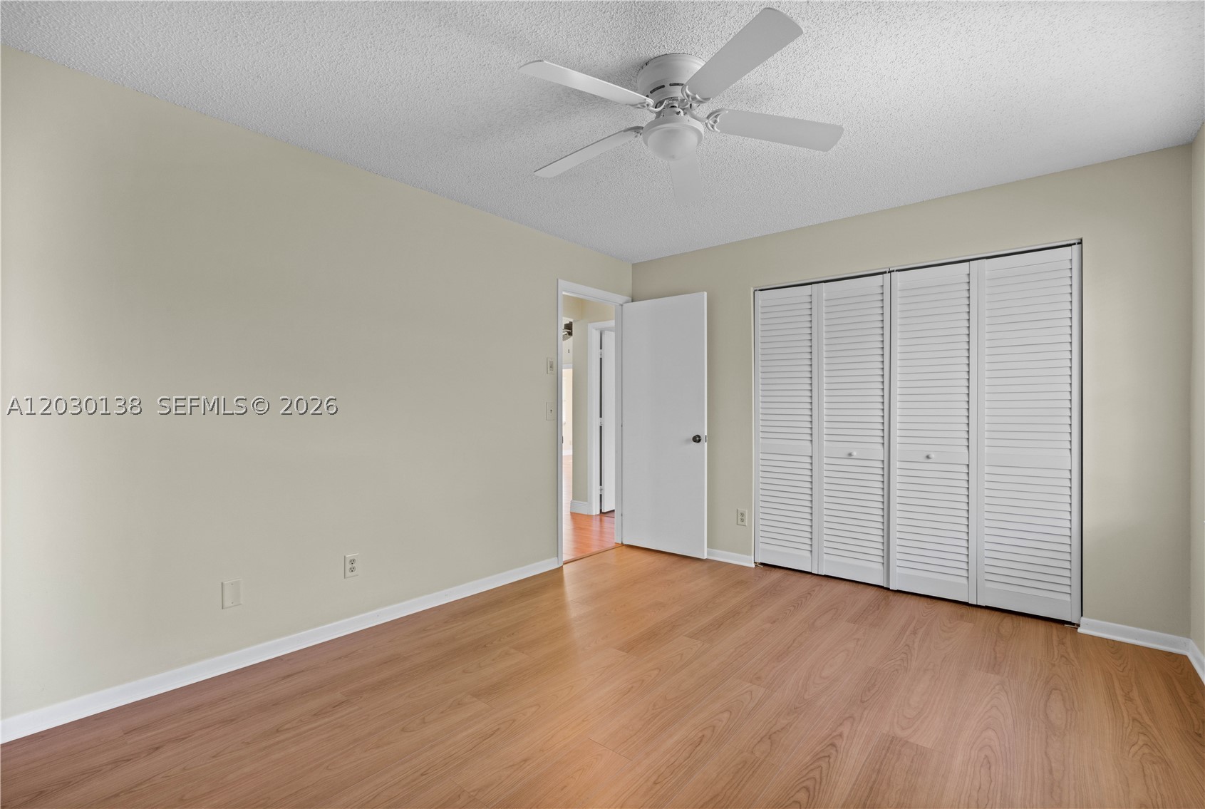 132 Wandering Trl Property Photo 36