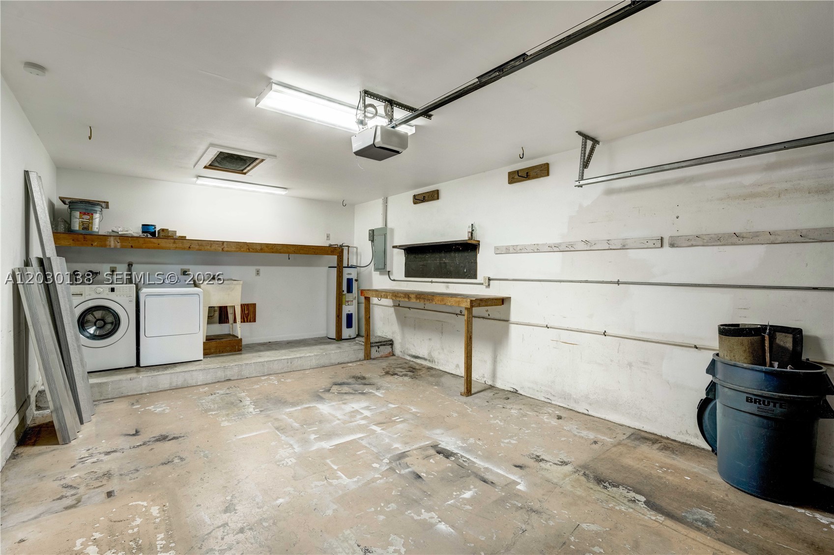 132 Wandering Trl Property Photo 42