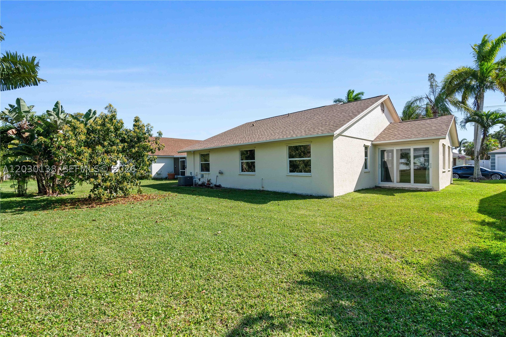 132 Wandering Trl Property Photo 45