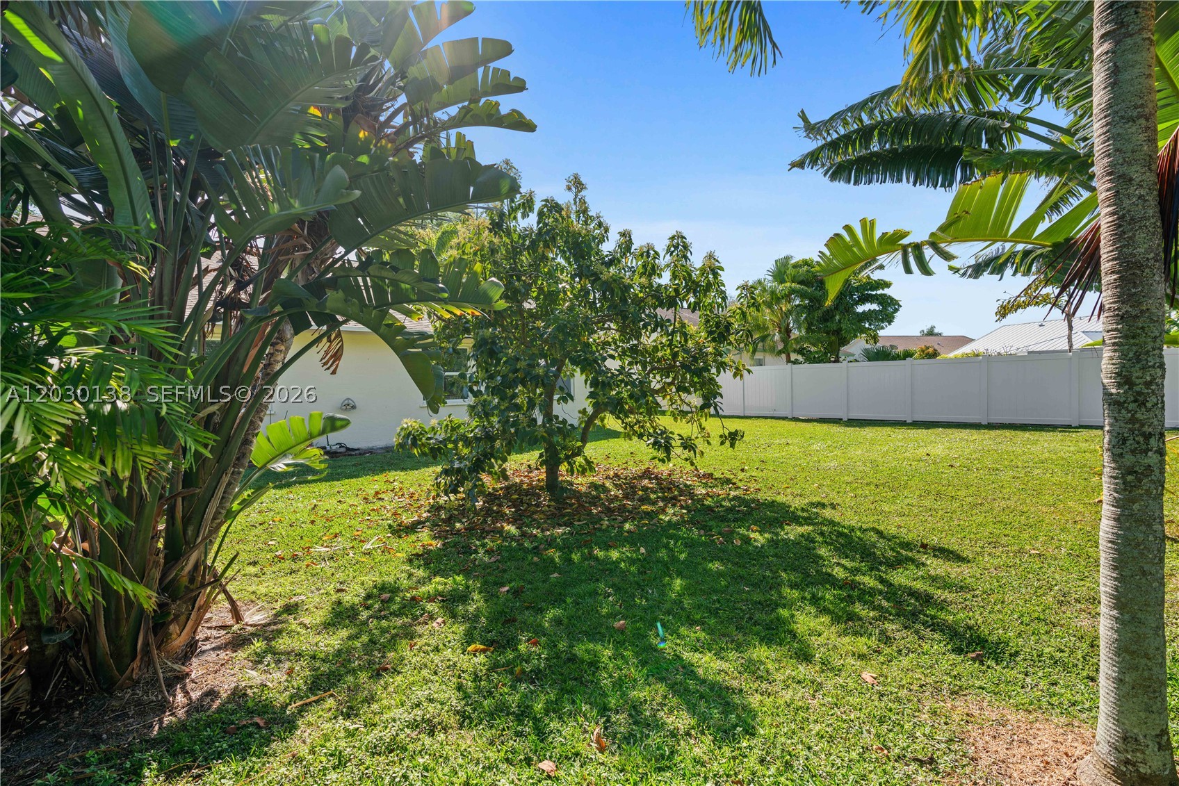 132 Wandering Trl Property Photo 47