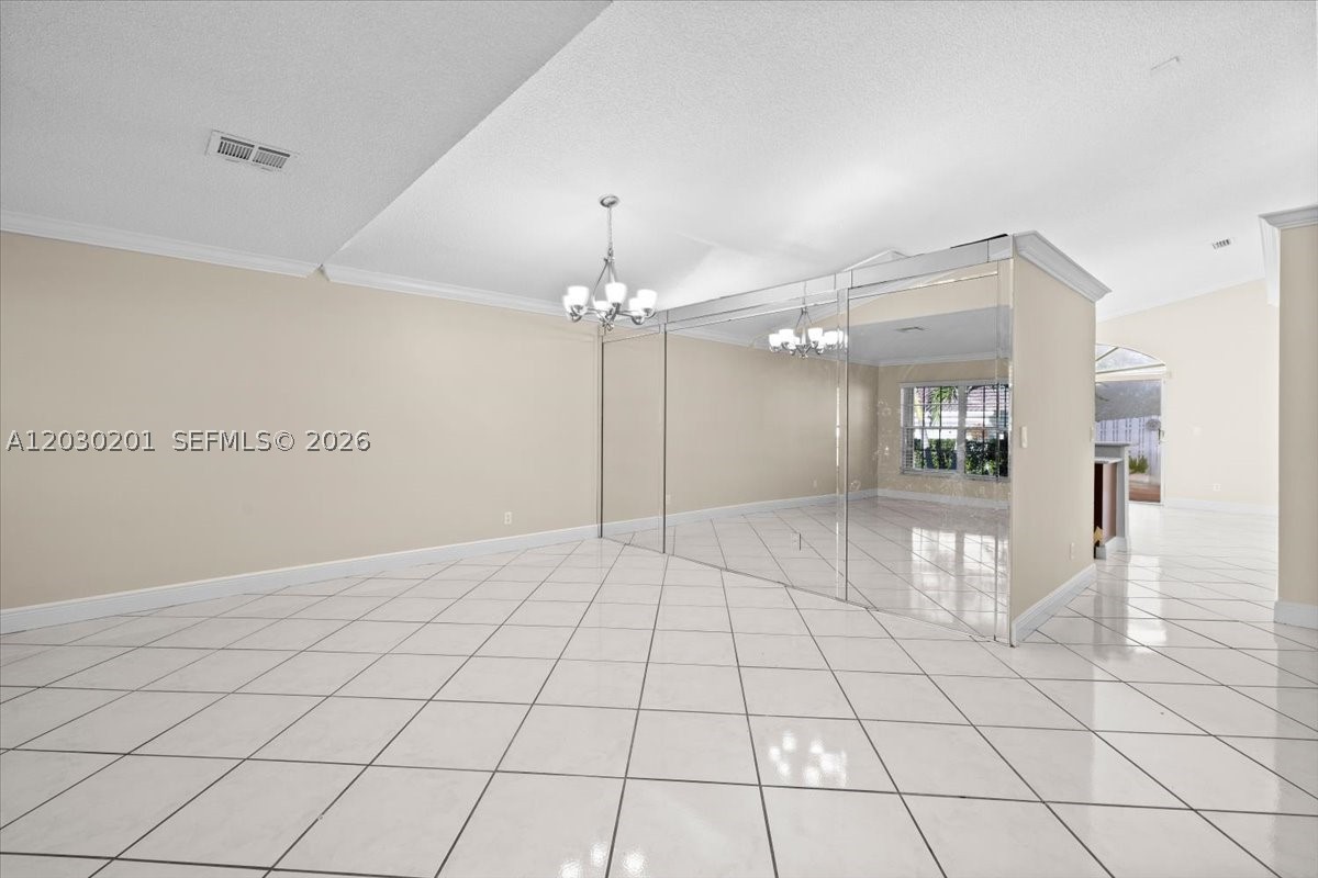 2010 Nw 182nd Ter Property Photo 15