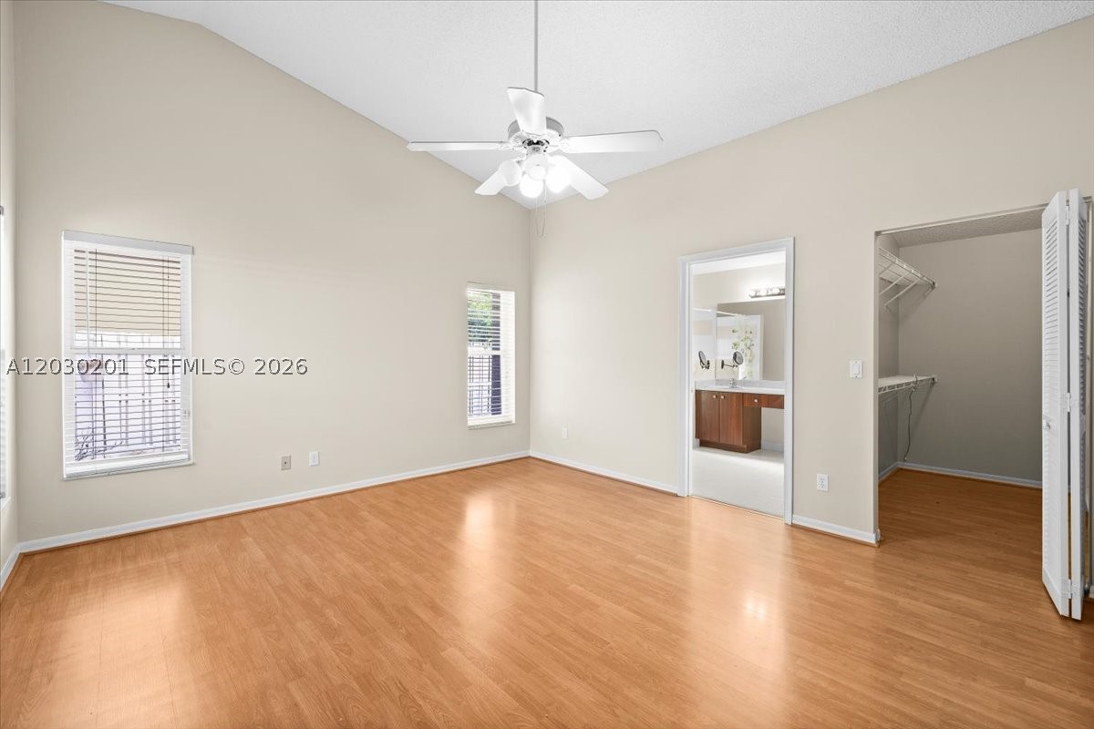 2010 Nw 182nd Ter Property Photo 26