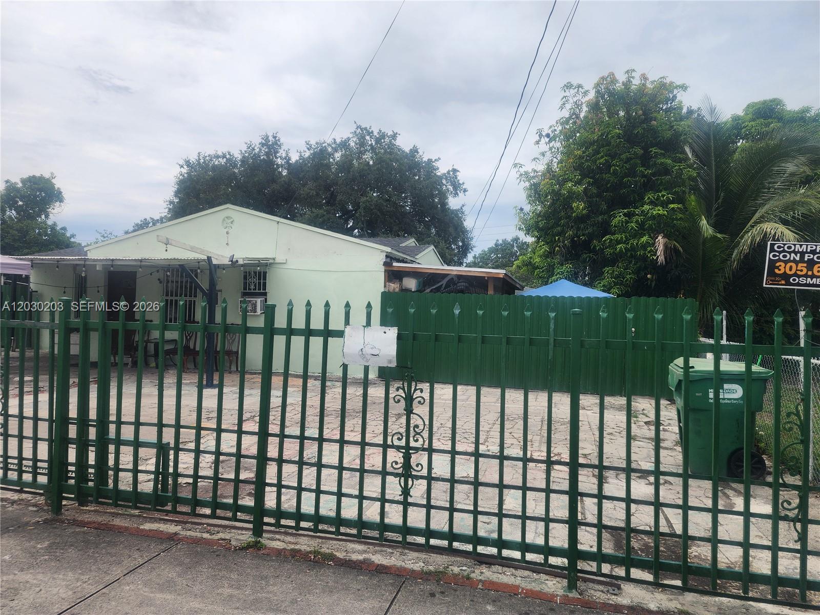 2130 NW 92nd St Property Photo 1