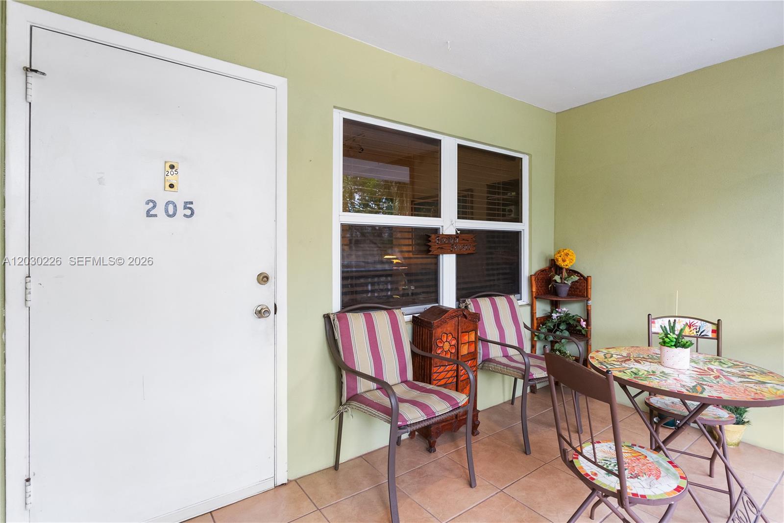 1425 Arthur St 205a Property Photo 19