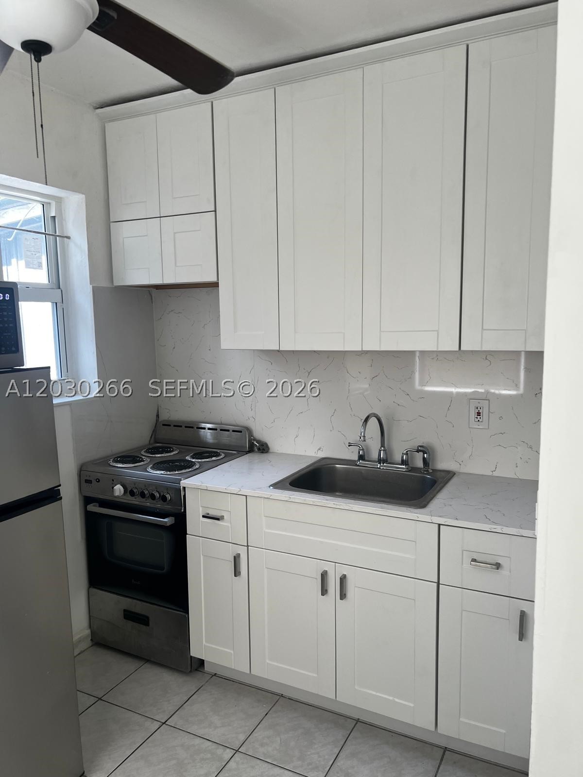 1821 Sw 7th St 7 Property Photo 2