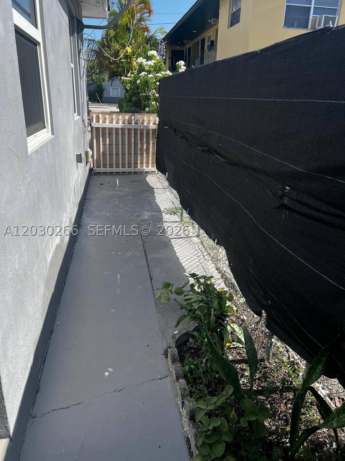 1821 Sw 7th St 7 Property Photo 16