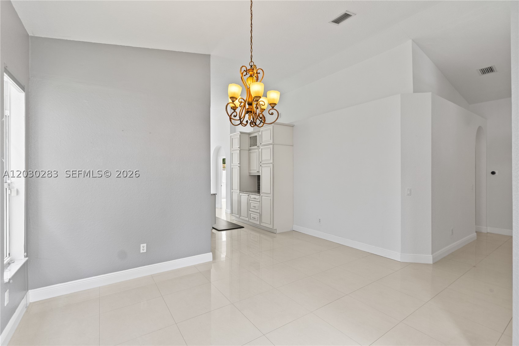1785 Ne 37th Pl Property Photo 30