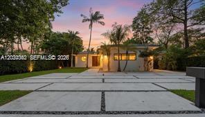 550 S Shore Dr Property Photo 1