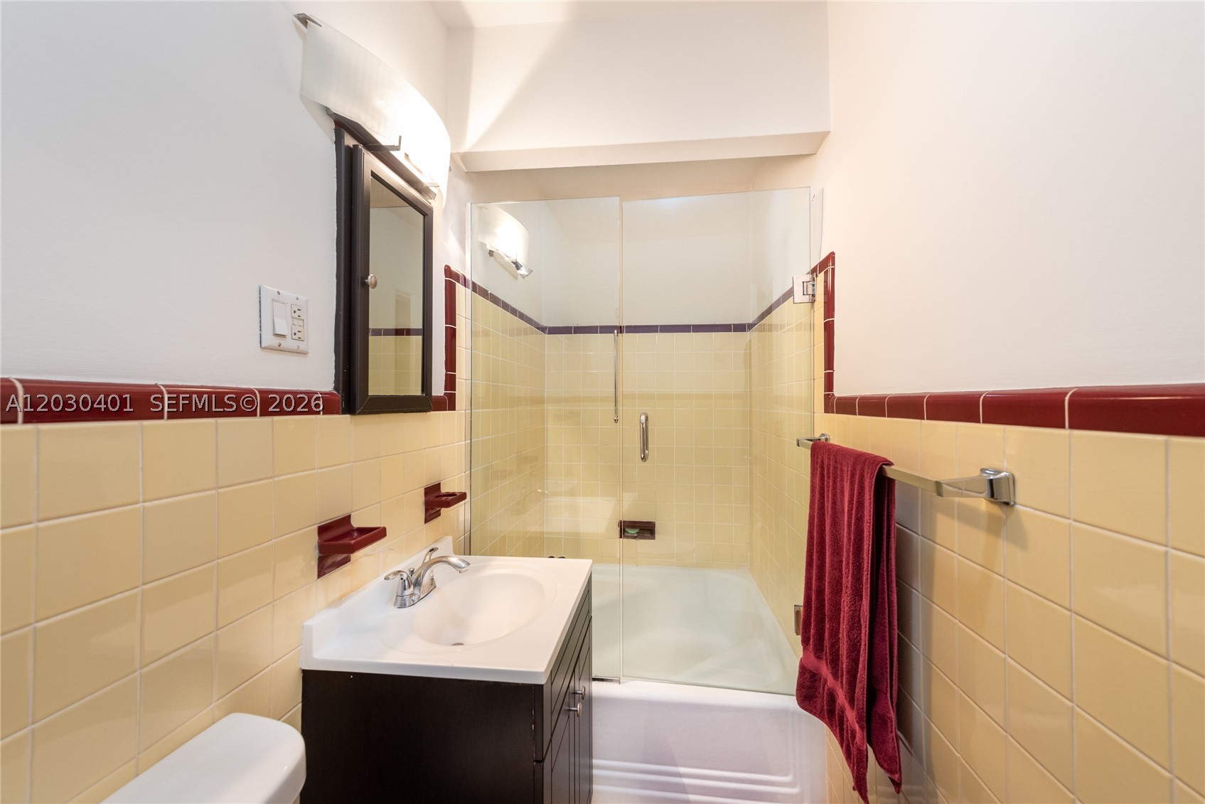 5860 Pine Tree Dr Property Photo 62