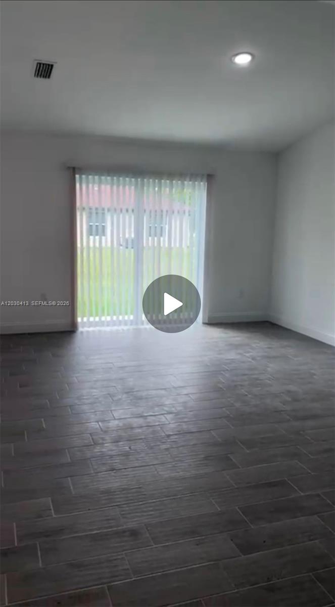 5016-5018 Sw 24 St Property Photo 10