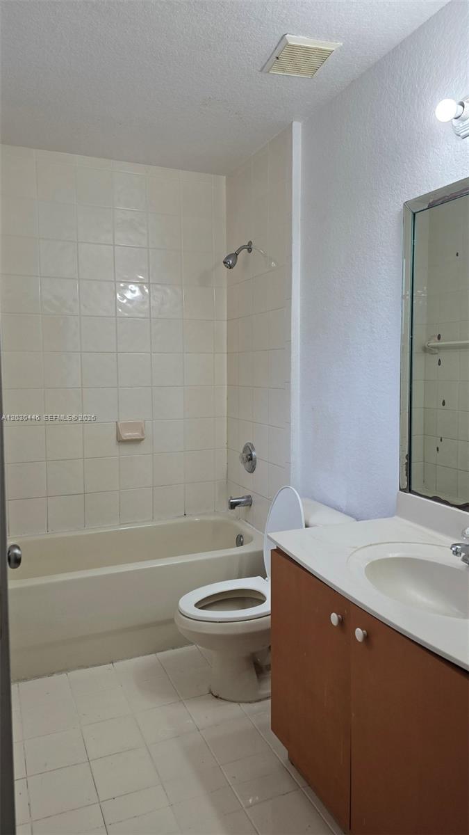 671 Sw 10th St Property Photo 14