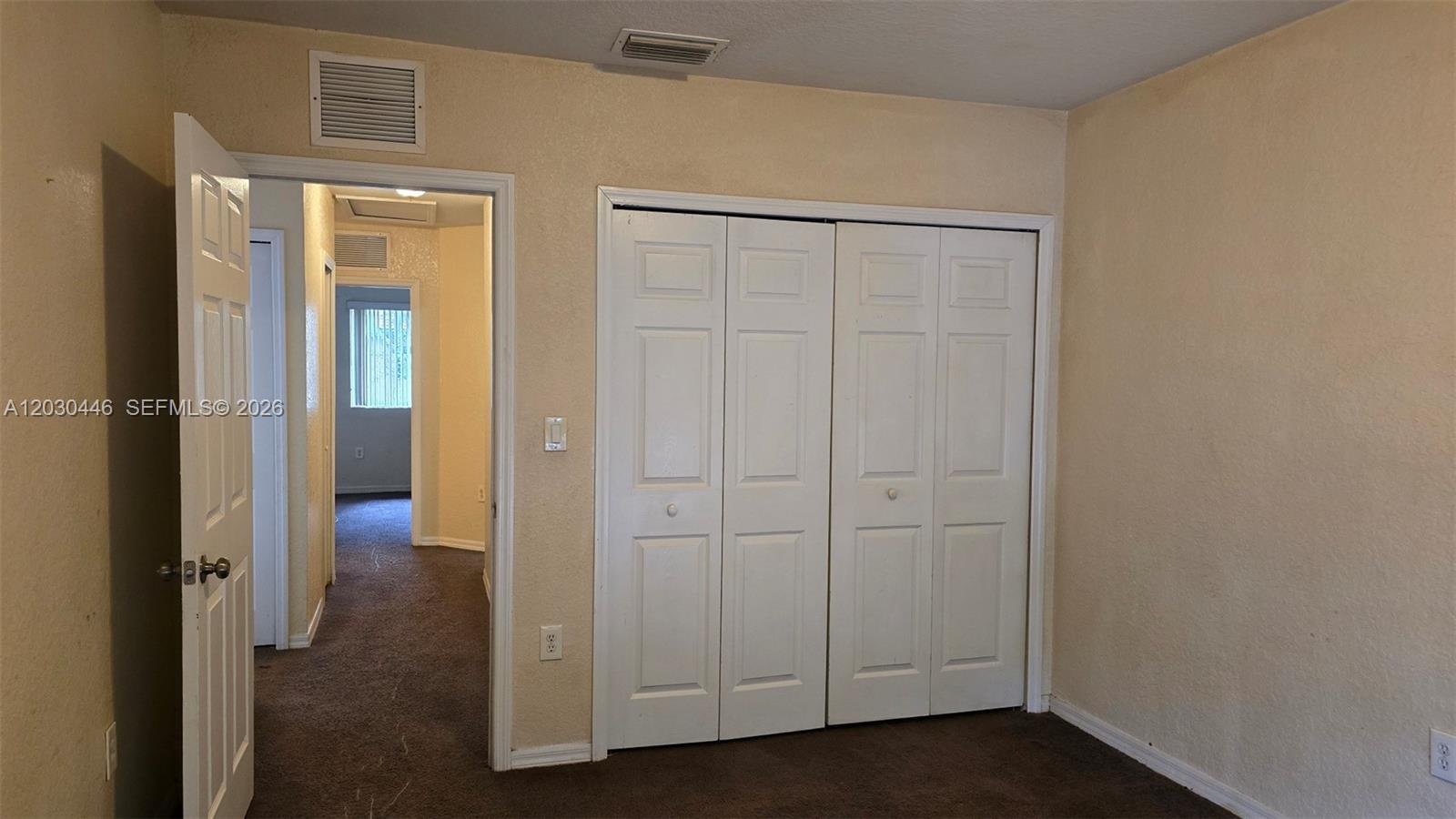 671 Sw 10th St Property Photo 15