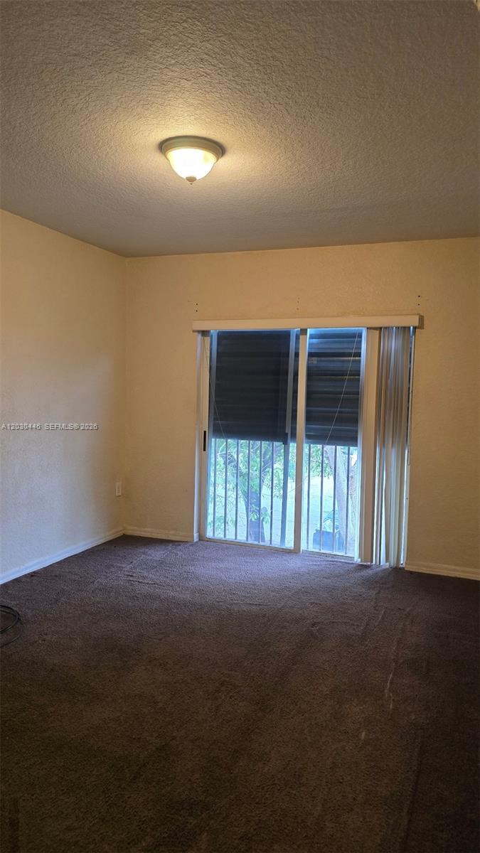 671 Sw 10th St Property Photo 16