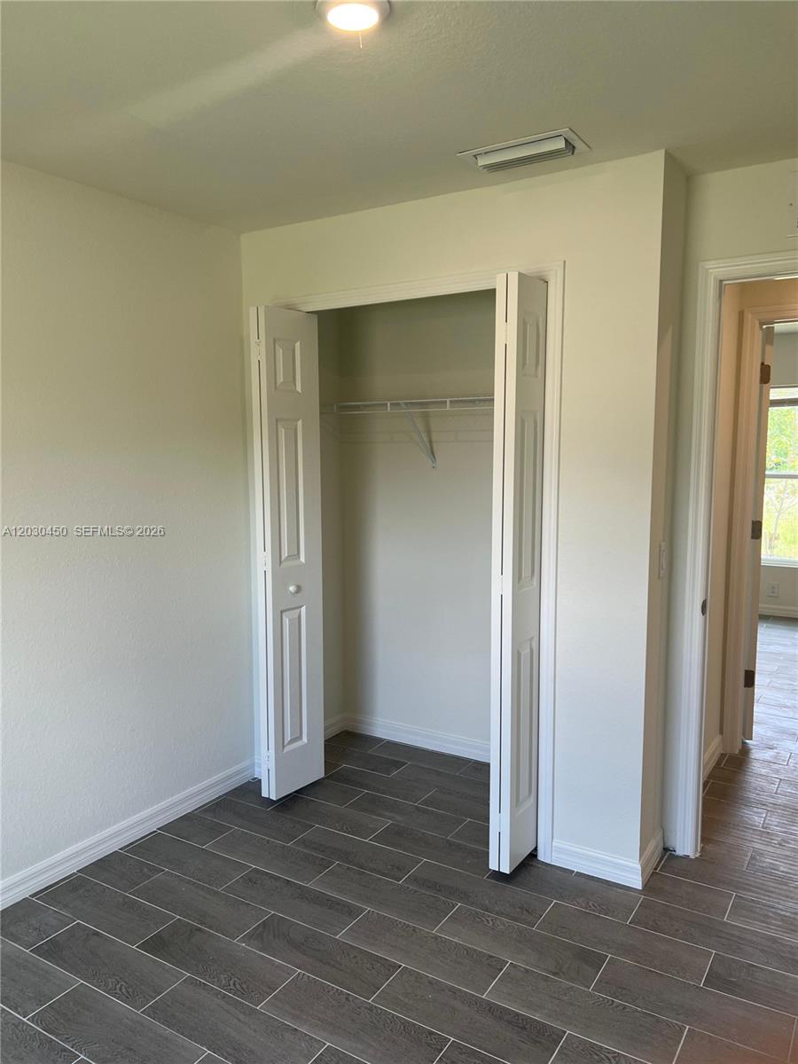 2613 62nd St W Property Photo 6