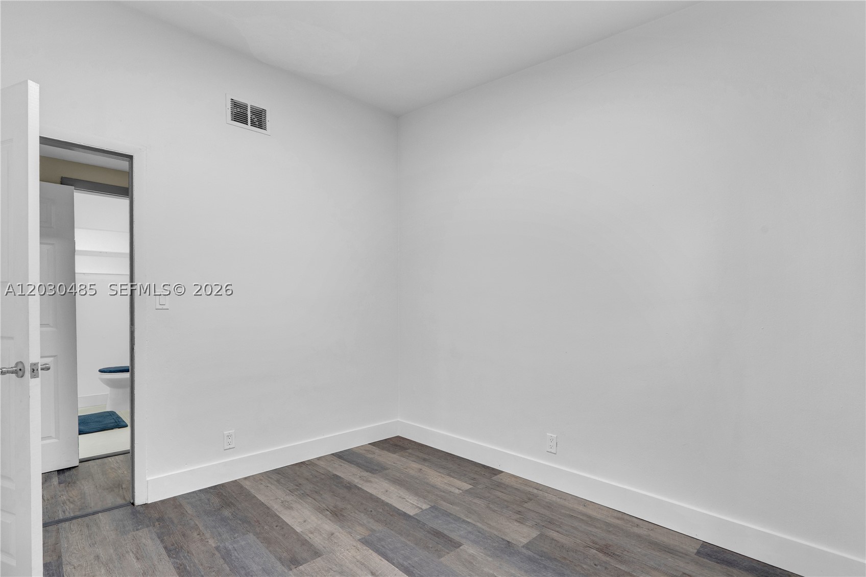7220 Arthur St Property Photo 20