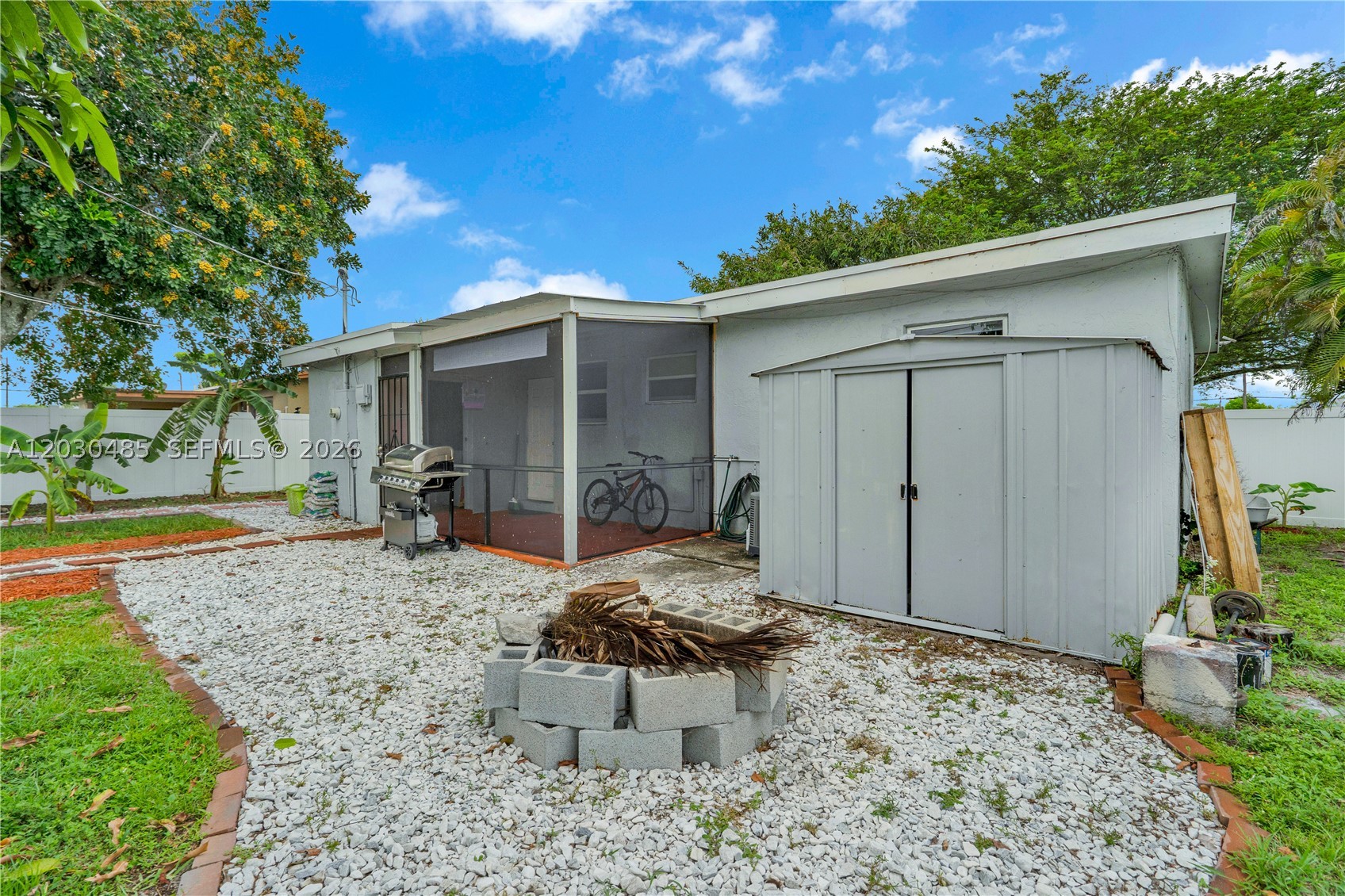 7220 Arthur St Property Photo 35