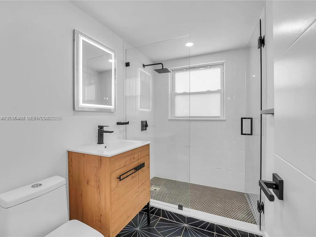 1905 Alamanda Dr Property Photo 13