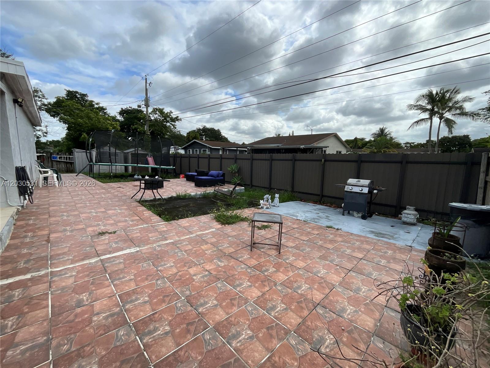 1905 Sw 100th Ave Property Photo 22
