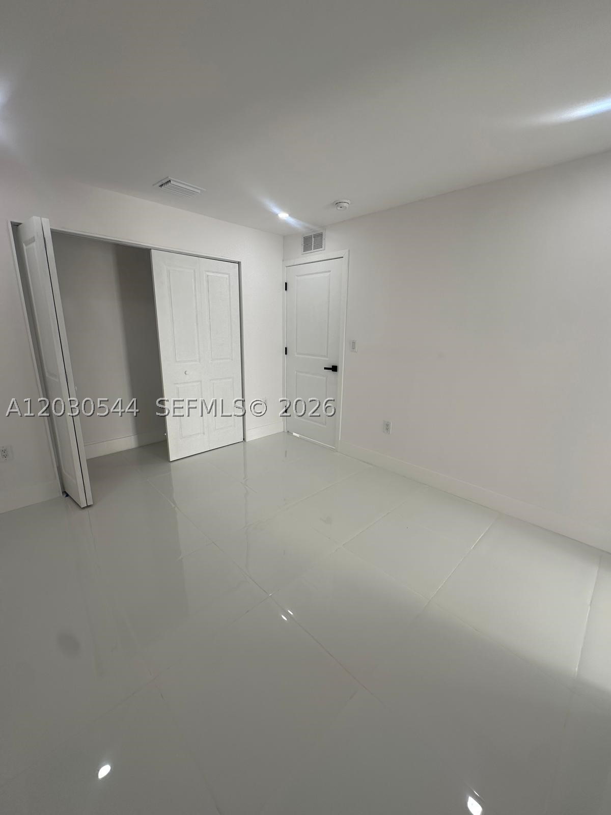 2041 Nw 190th Ter Property Photo 14
