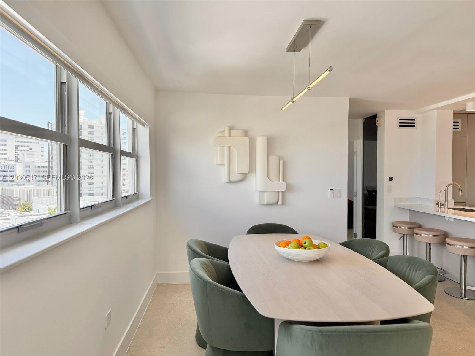 1881 Washington Ave 9c Property Photo 4