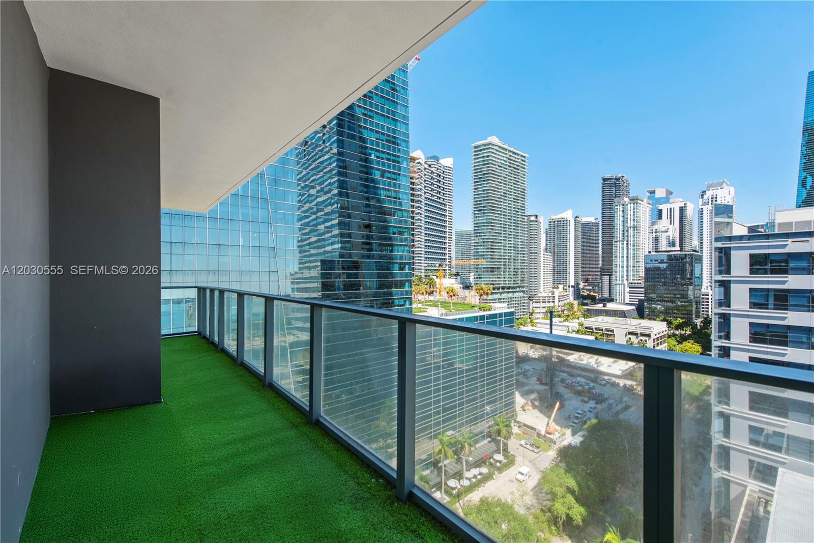 1451 Brickell Ave 1706 Property Photo 8
