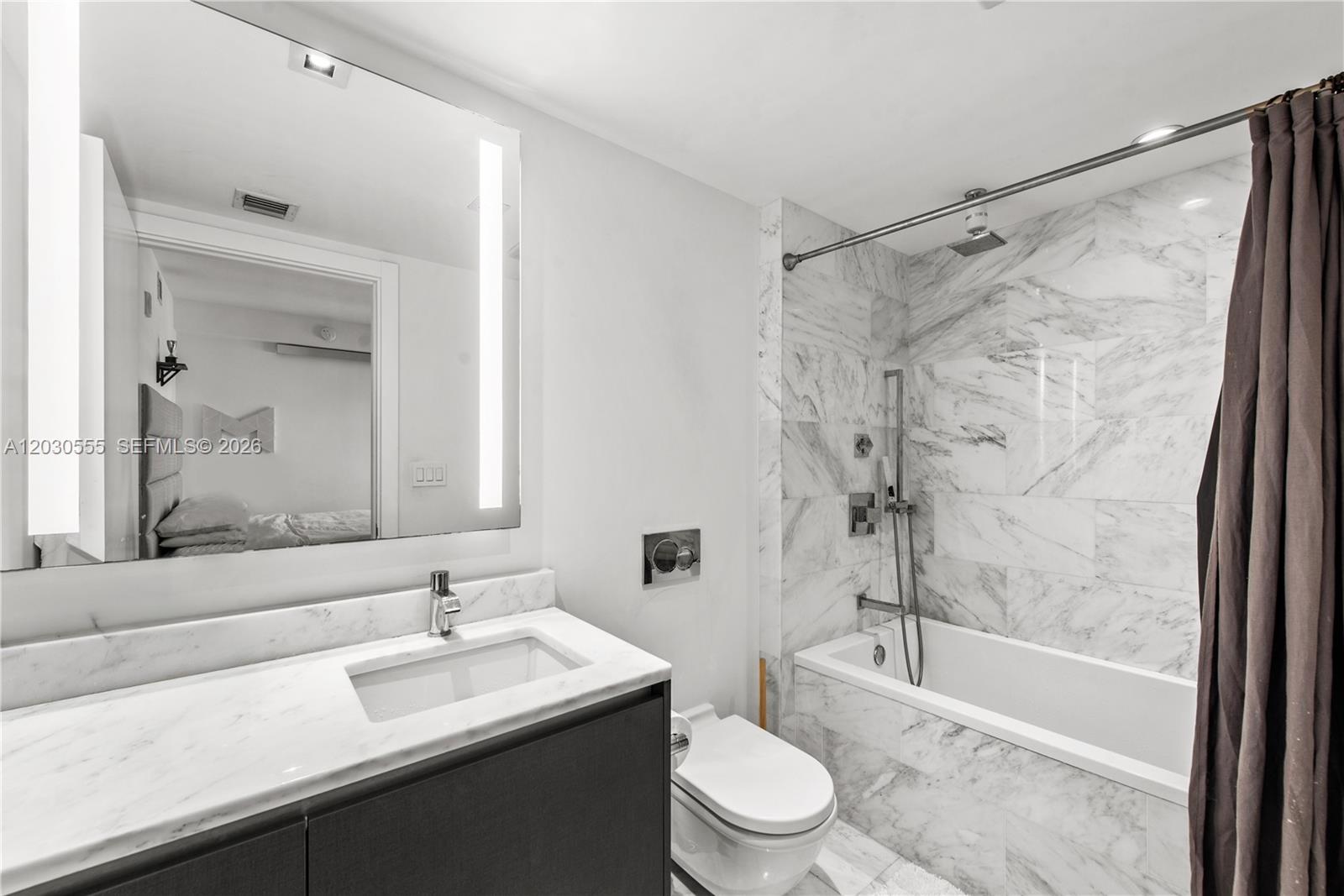 1451 Brickell Ave 1706 Property Photo 18