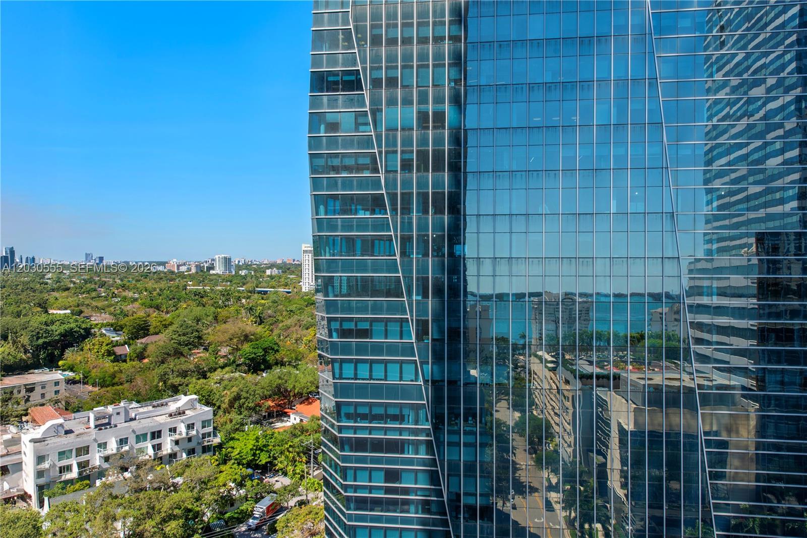 1451 Brickell Ave 1706 Property Photo 25