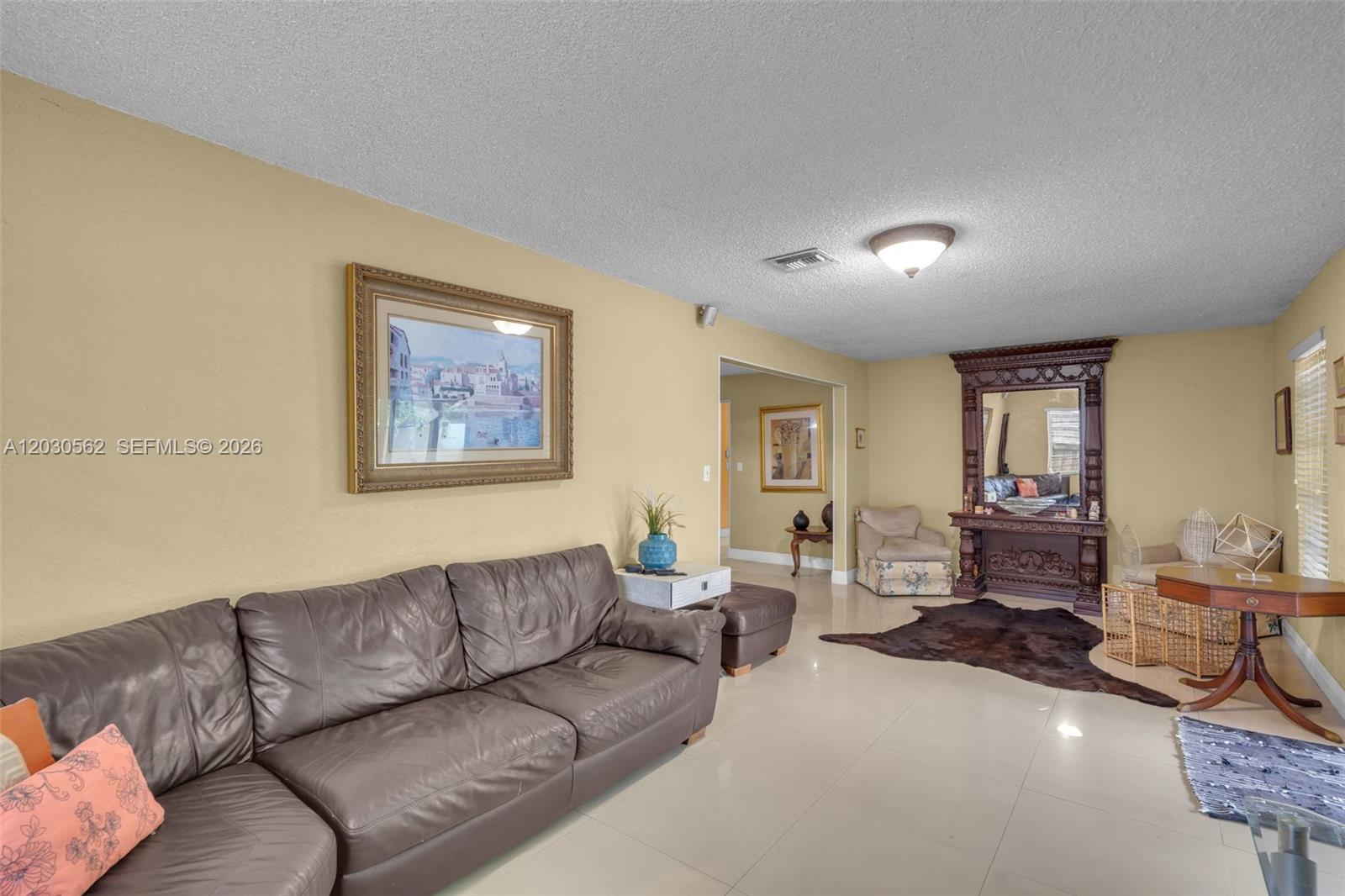 1320 Sw 84th Ave Property Photo 11