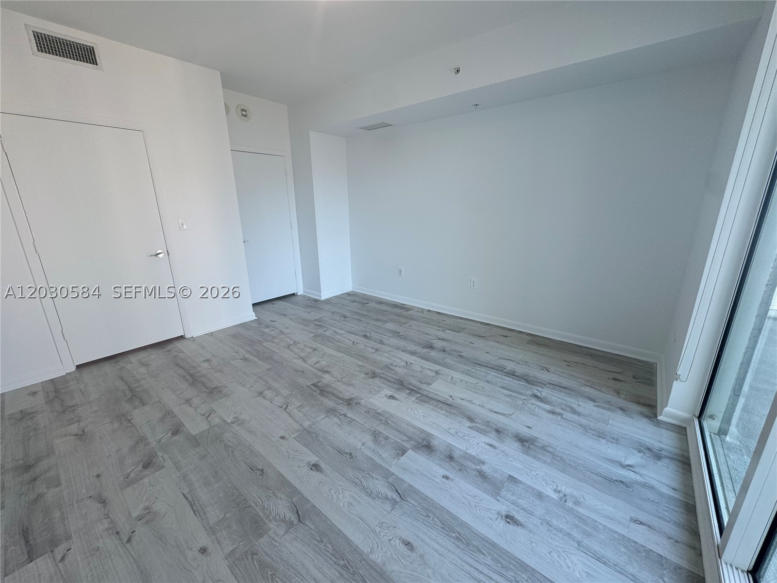 244 Biscayne Blvd 2105 Property Photo 8