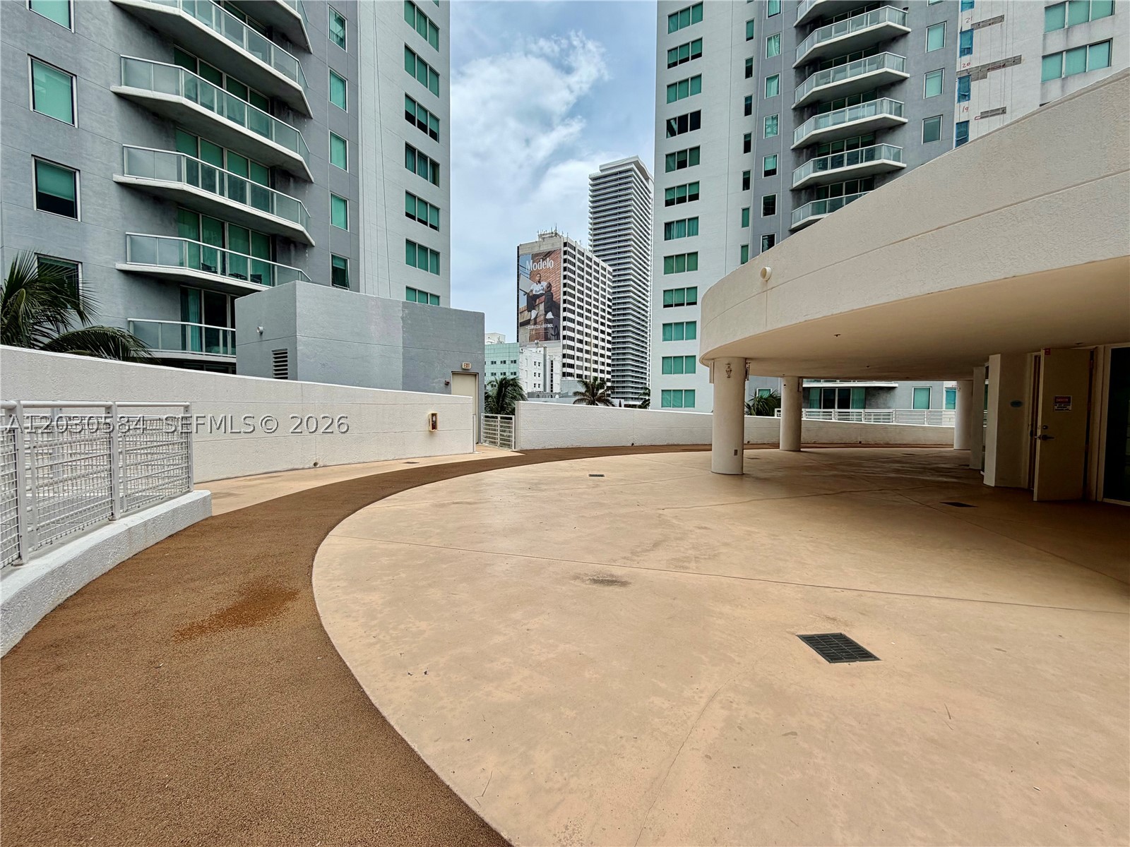 244 Biscayne Blvd 2105 Property Photo 37
