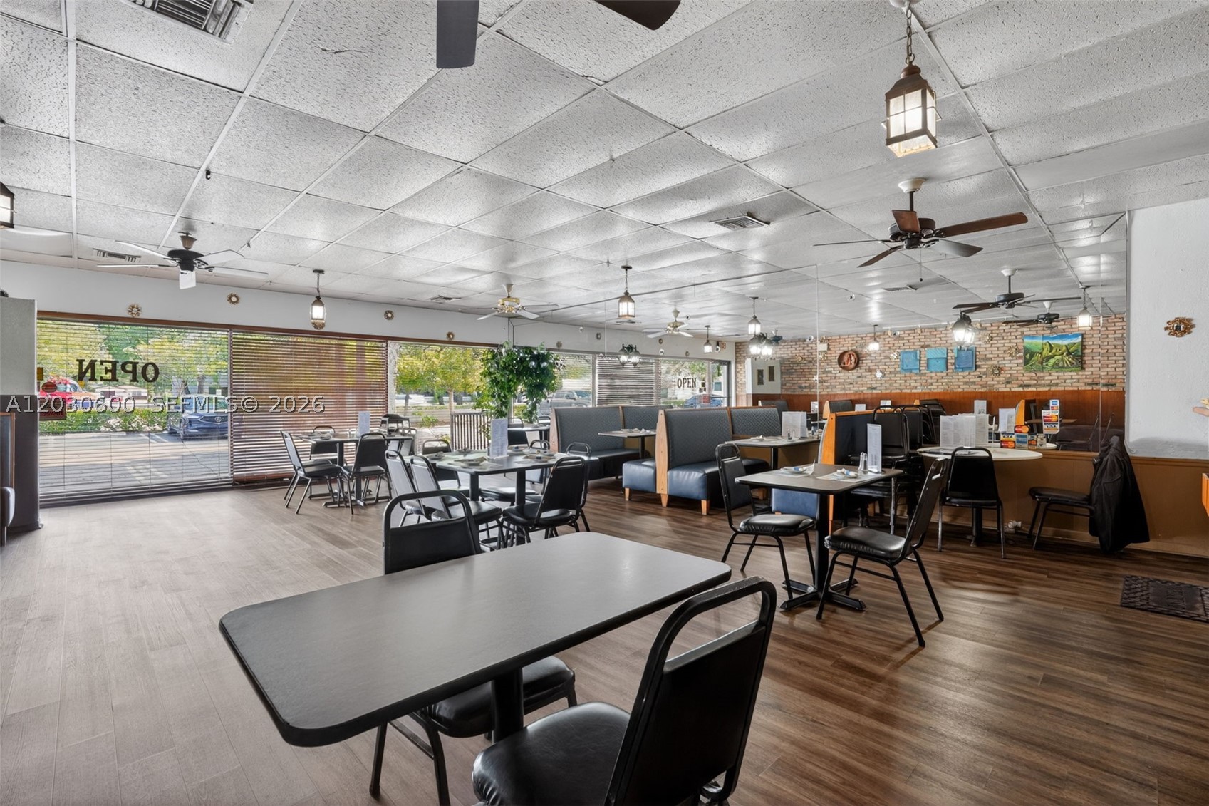 Turnkey Pompano Beach Restaurant Property Photo 3