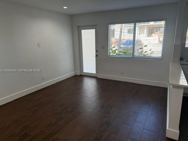 2006 Calais Dr 1 Property Photo 11