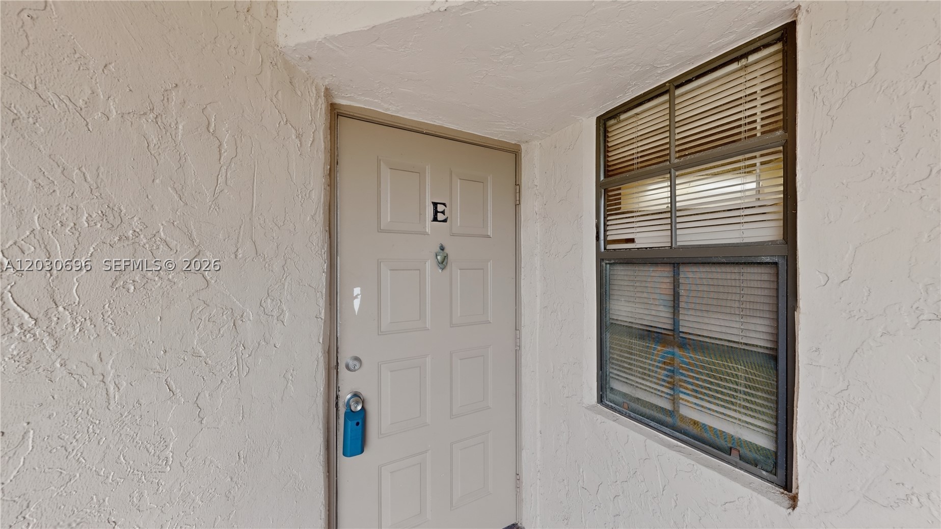 889 Hamilton Dr 889e Property Photo 4