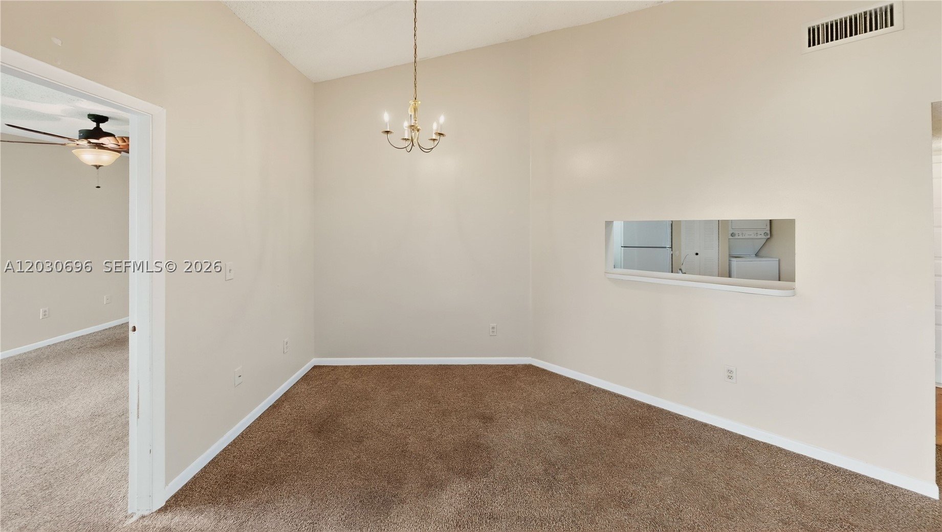 889 Hamilton Dr 889e Property Photo 13