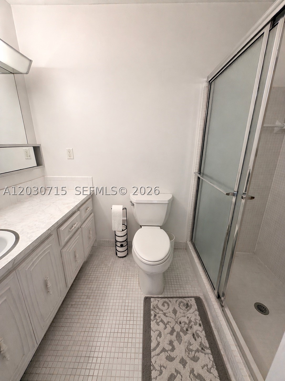 200 E High Point Ct E D Property Photo 8