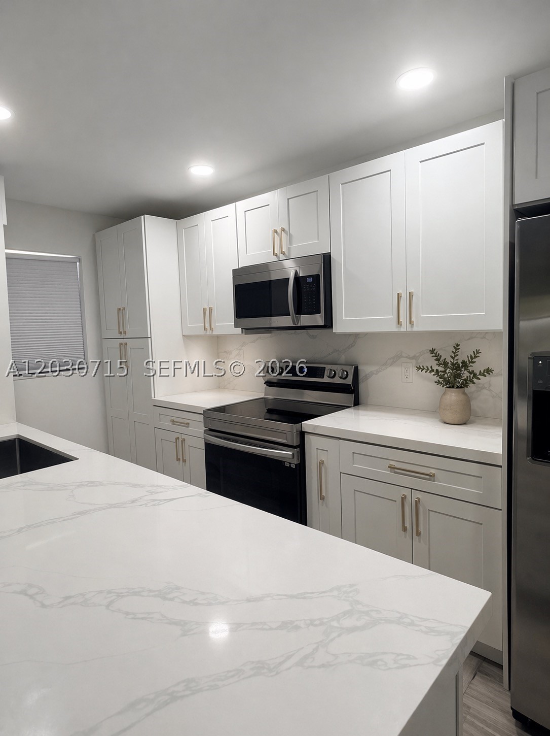 200 E High Point Ct E D Property Photo 13