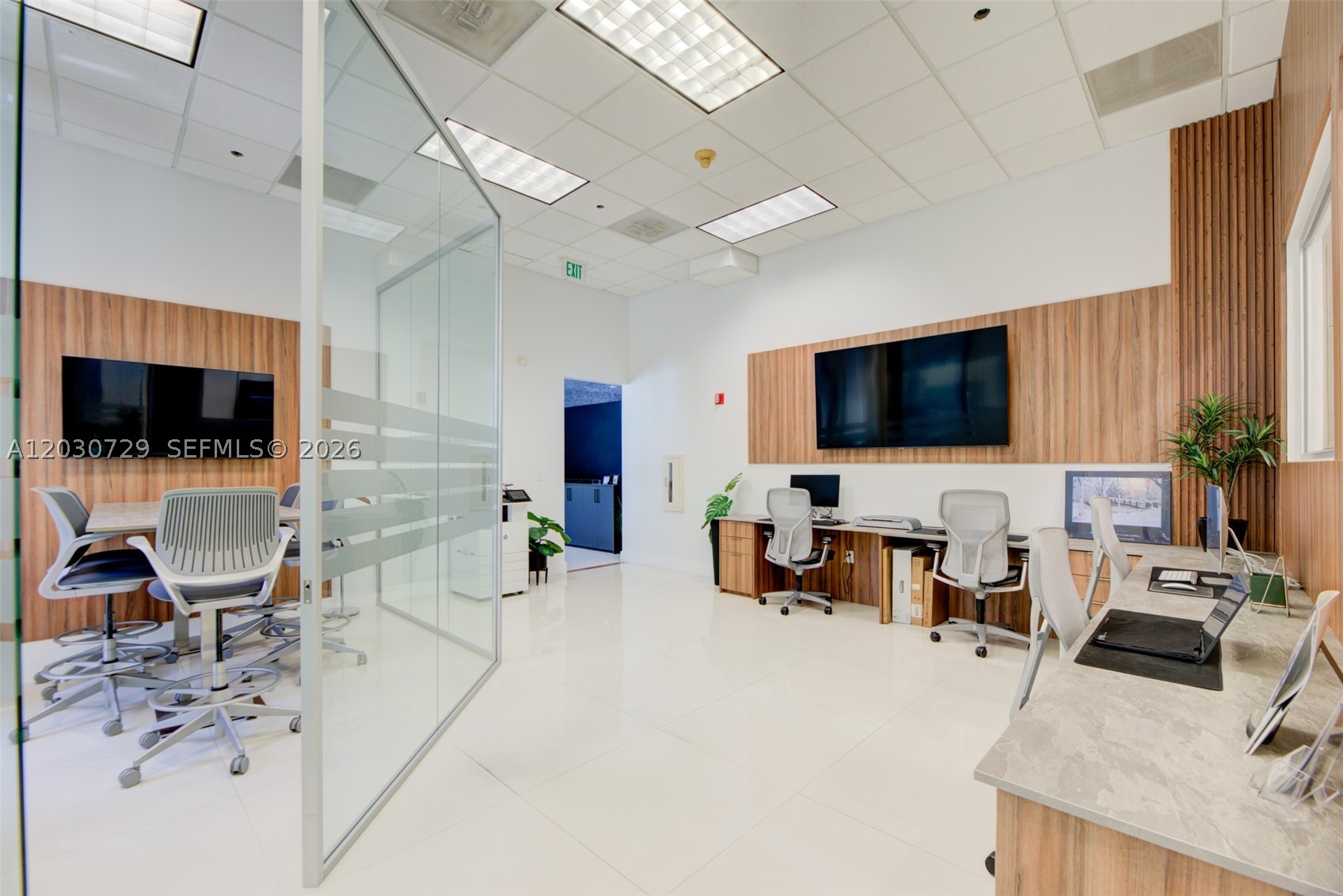1200 Brickell Ave 200-k Property Photo 16
