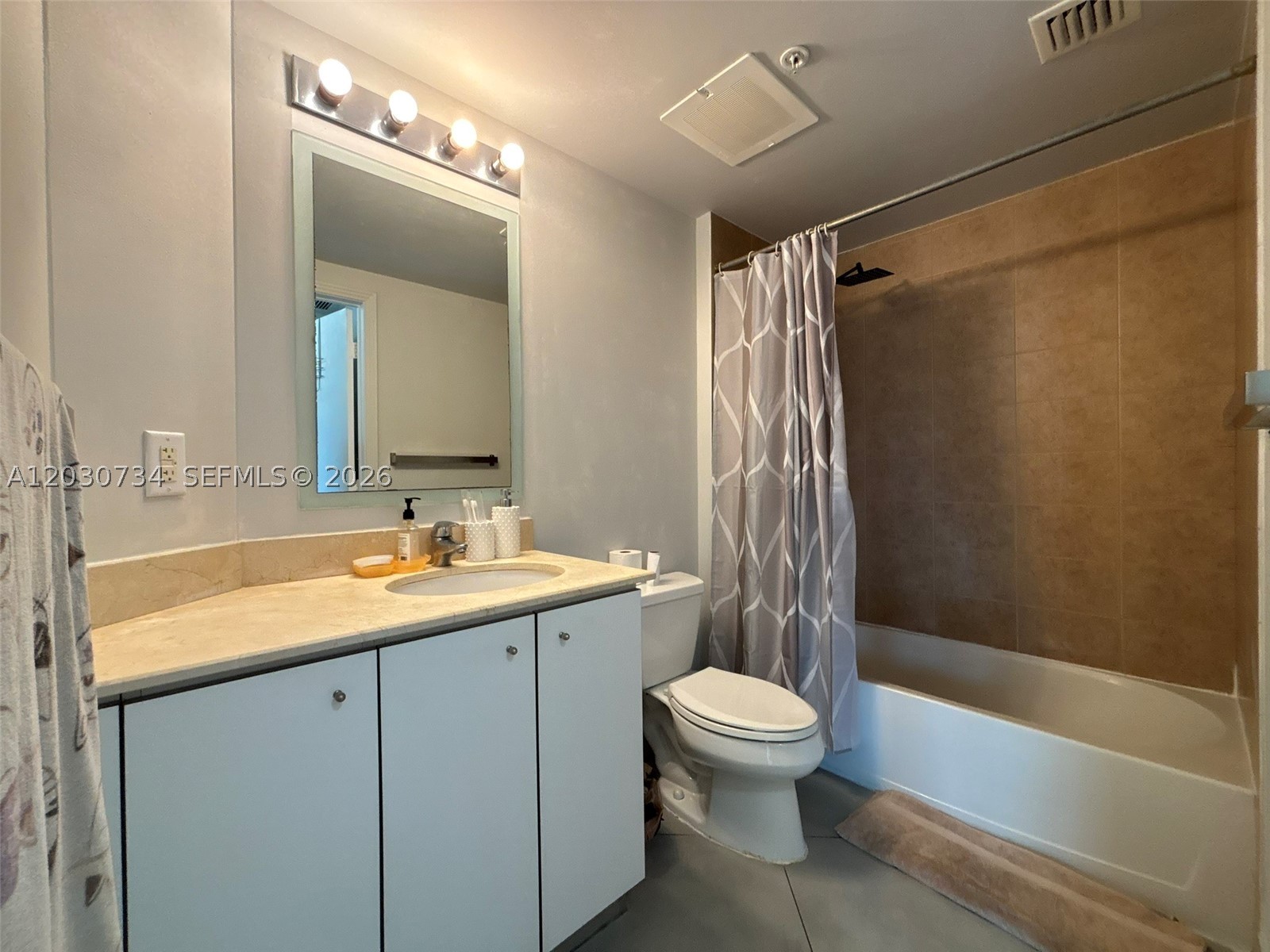9055 Sw 73rd Ct 1504 Property Photo 8