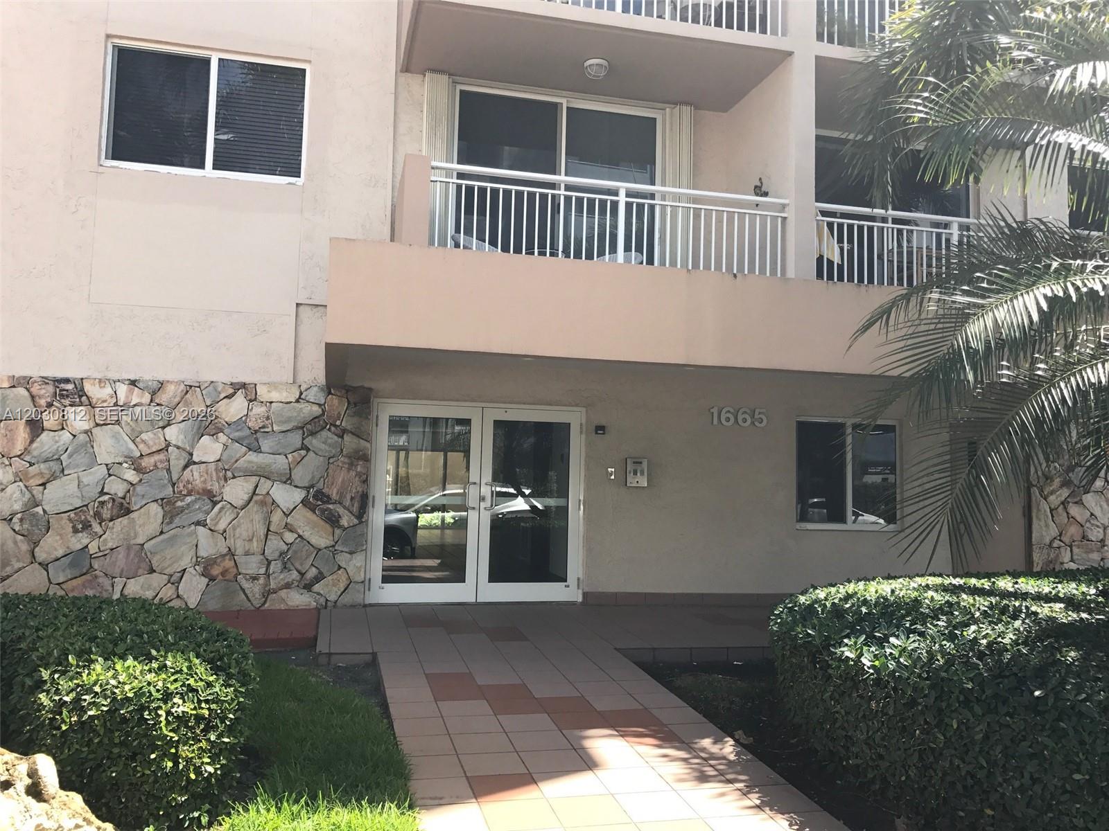 1665 Bay Rd 416 Property Photo 15