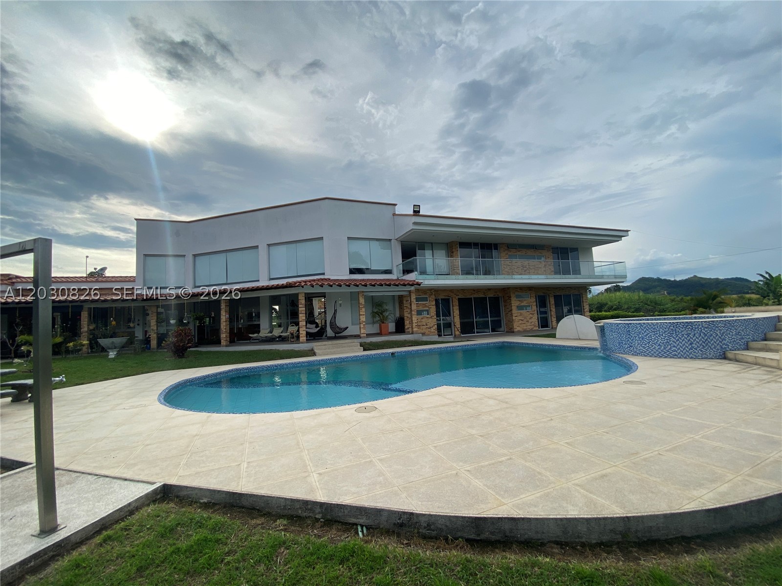 Sector Pavas Malabar Conjunto Chambery Casa 11 Property Photo 68