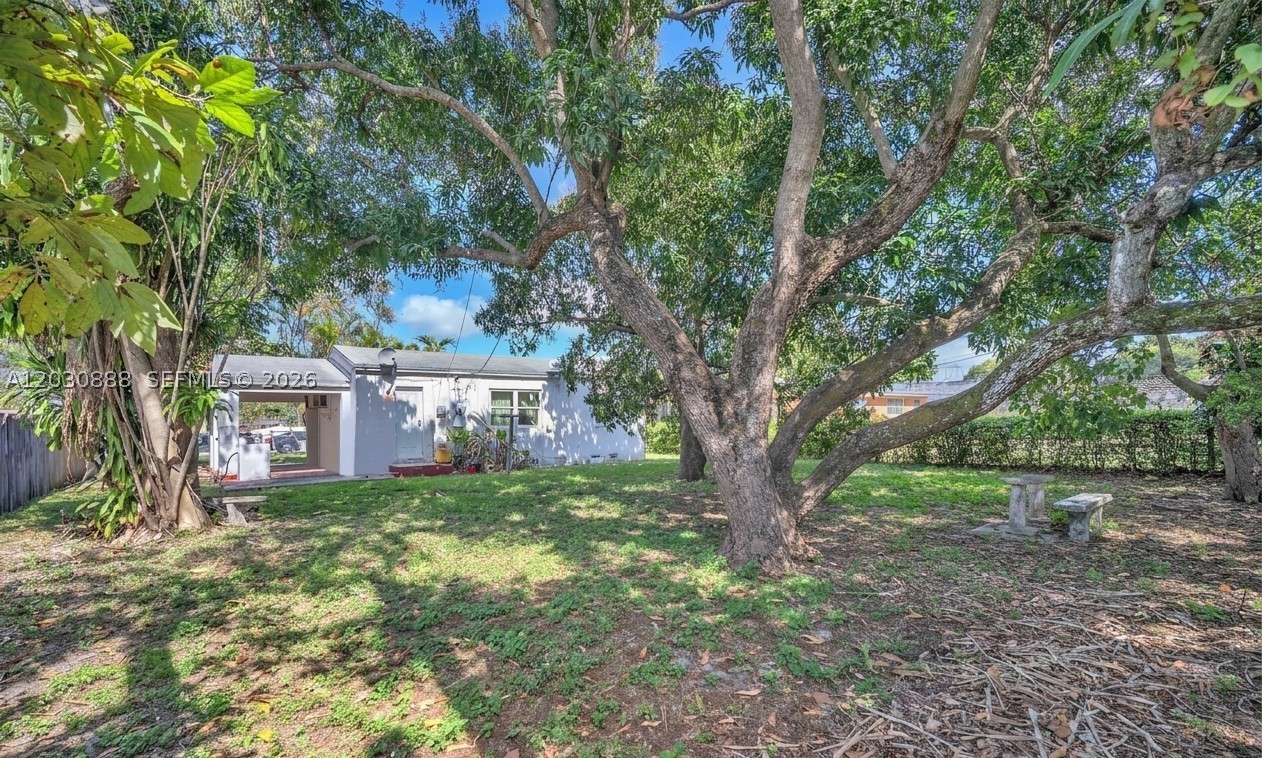 1236 Jann Ave Property Photo 6