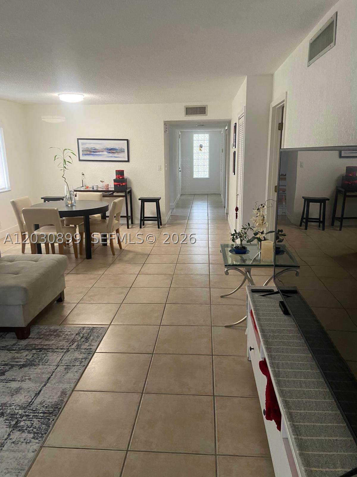 16184 Laurel Dr 204 Property Photo 12