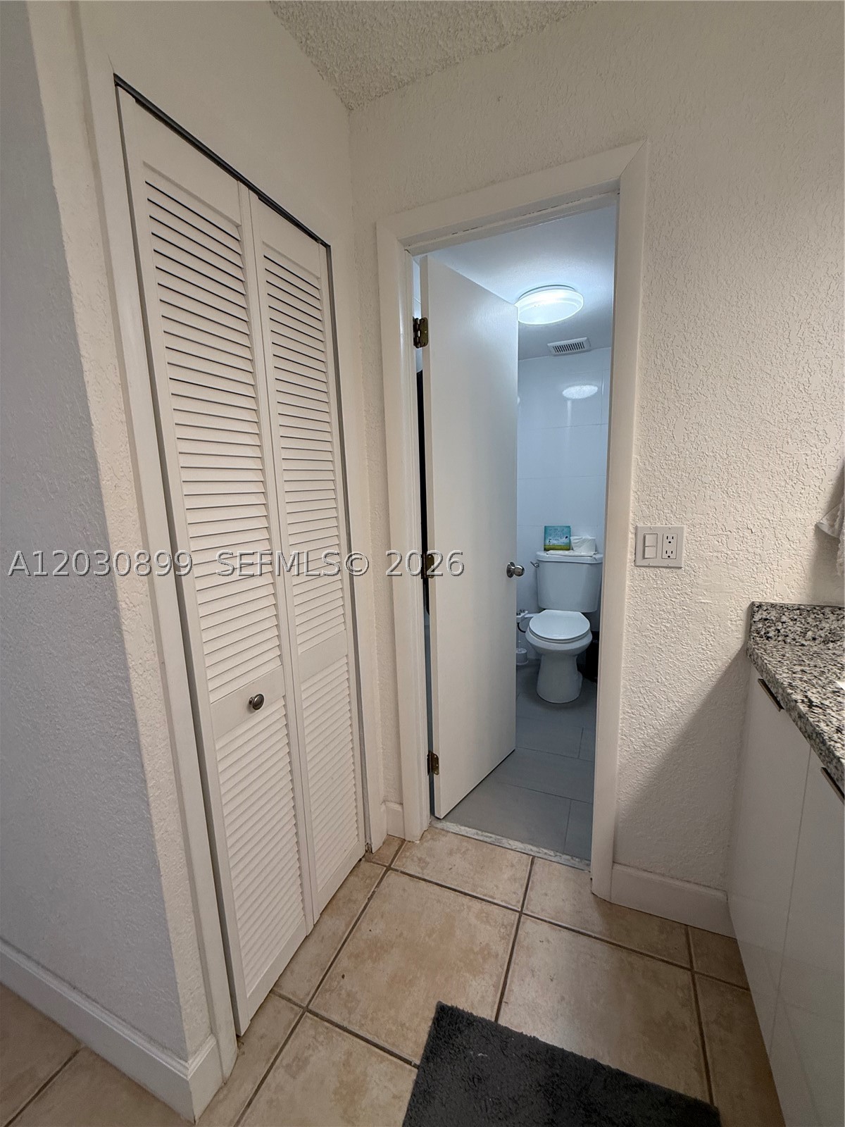 16184 Laurel Dr 204 Property Photo 33