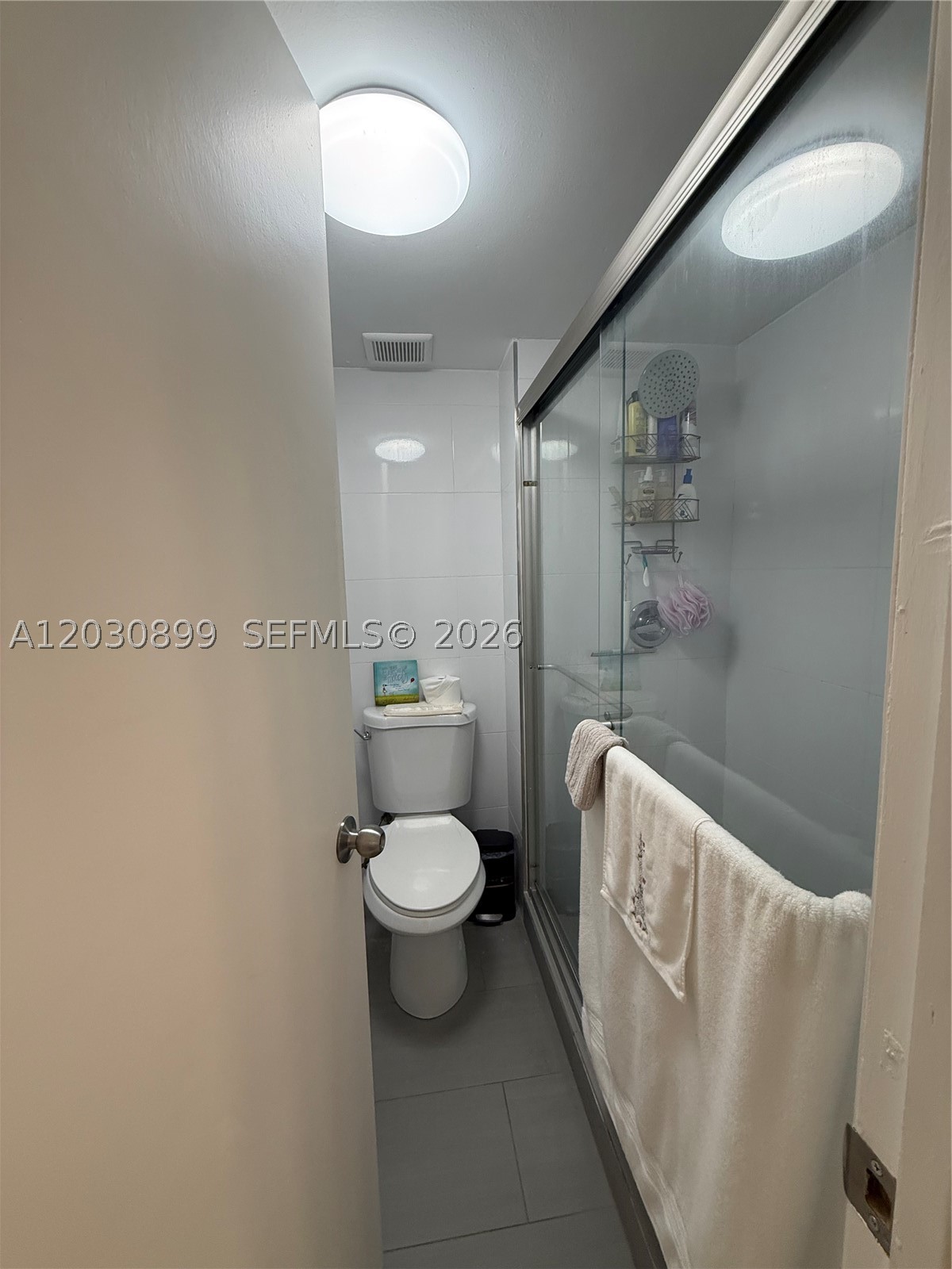 16184 Laurel Dr 204 Property Photo 34