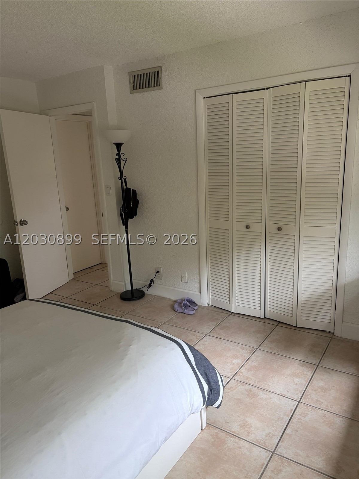 16184 Laurel Dr 204 Property Photo 40