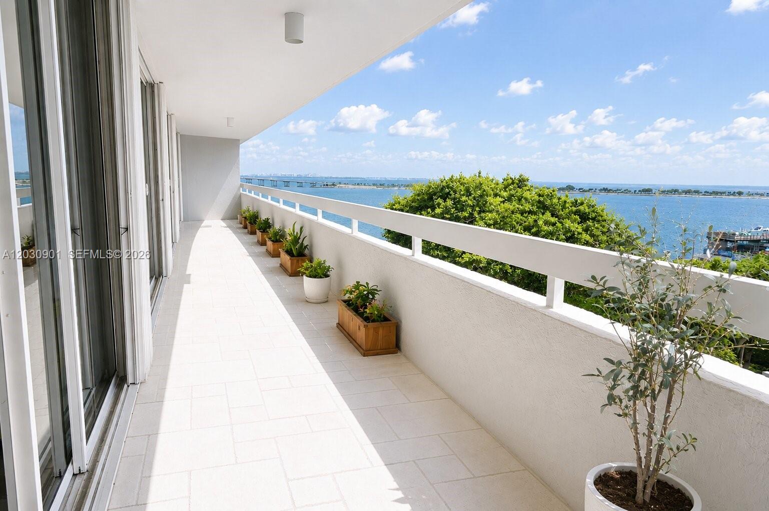 1627 Brickell Ave 1005 Property Photo 23