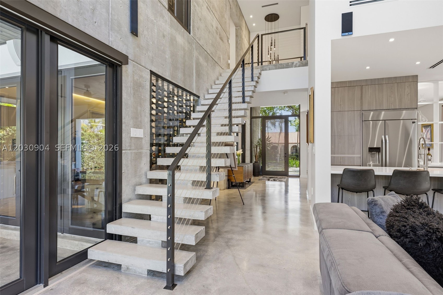 A12030904 Property Photo 35
